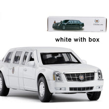 Load image into Gallery viewer, 1/32 Cadillac DTS Presidential Car