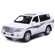 Load image into Gallery viewer, 1/32 Toyota Land Cruiser
